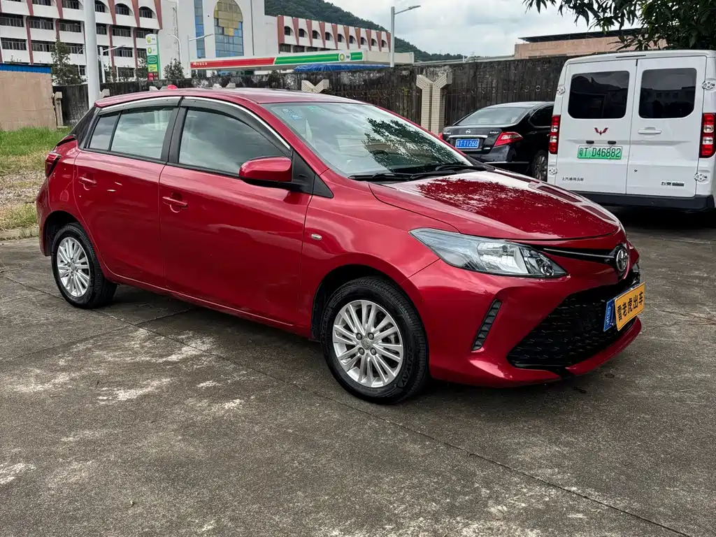 Toyota Vios FS — миниатюра 3