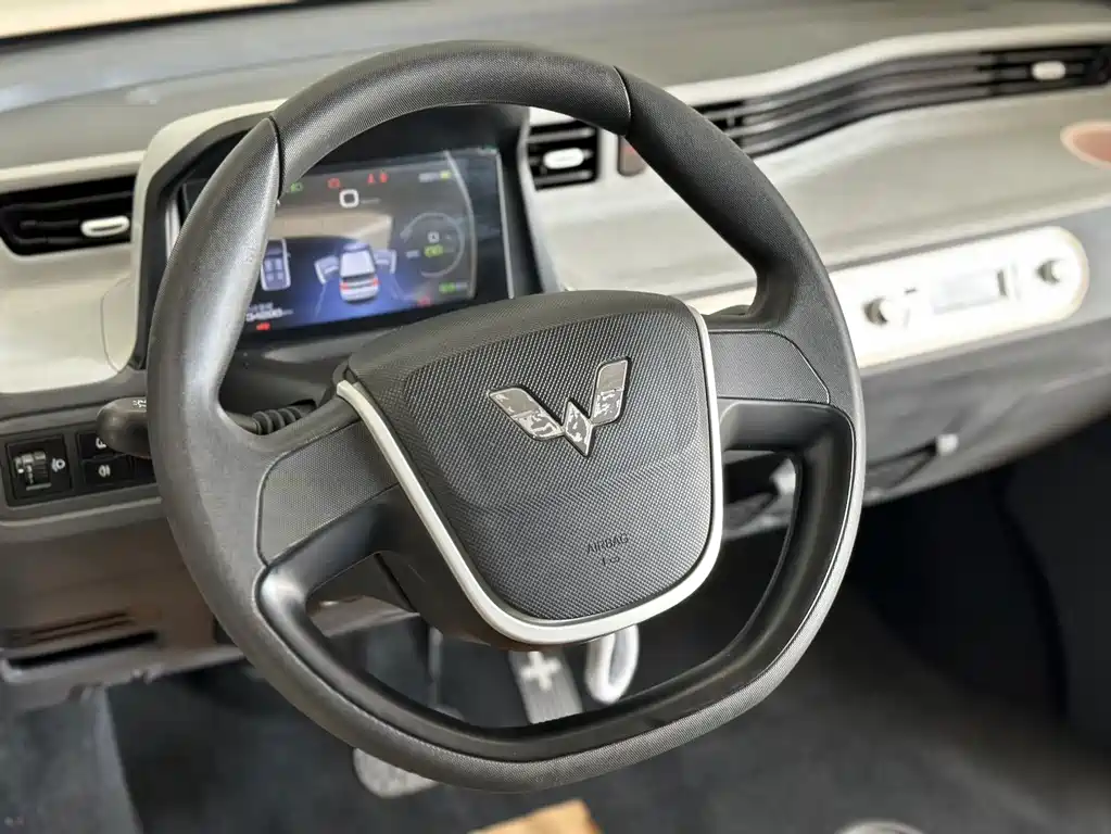 Wuling MINIEV — миниатюра 15