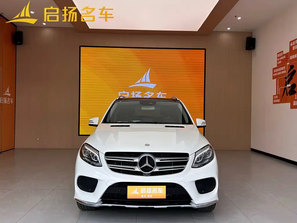Mercedes-Benz GLE 2016