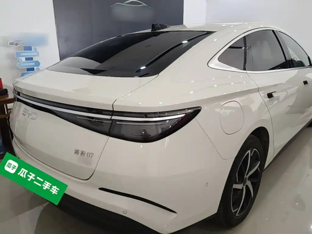 BYD Seal 07 DM-i — миниатюра 7