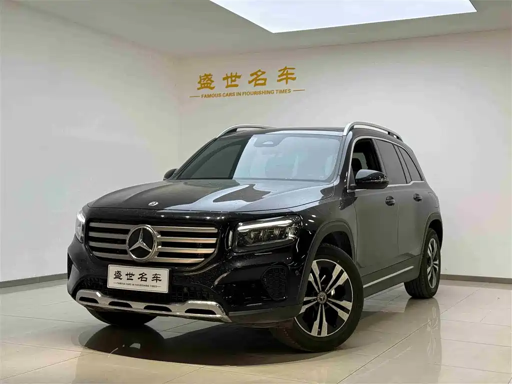 Mercedes-Benz GLB 2024