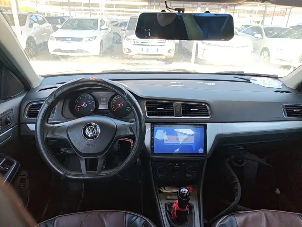 Volkswagen Lavida — миниатюра 10