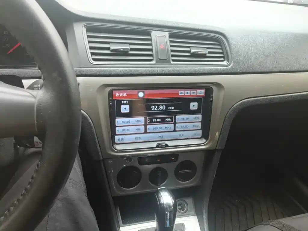 Volkswagen Lavida — миниатюра 13