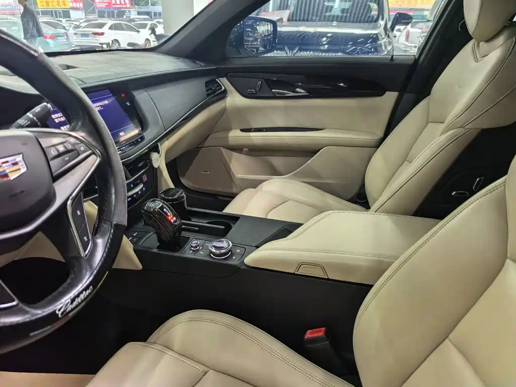 Cadillac CT6 — миниатюра 9