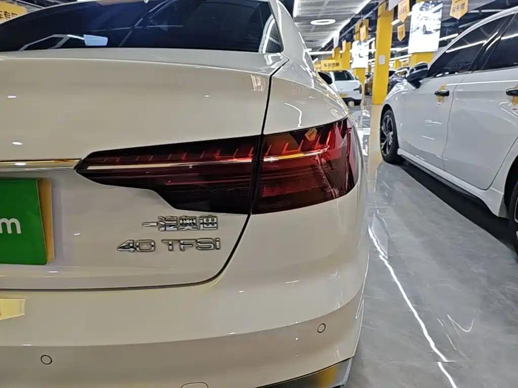 Audi A4L — миниатюра 8