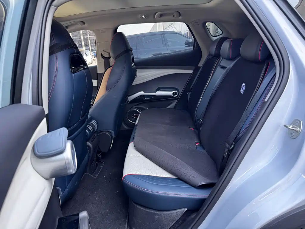 BYD Yuan Plus — миниатюра 3