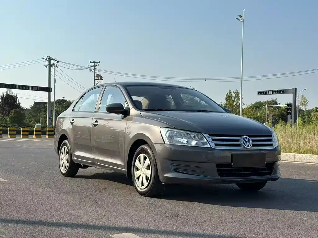 Volkswagen Santana — миниатюра 3