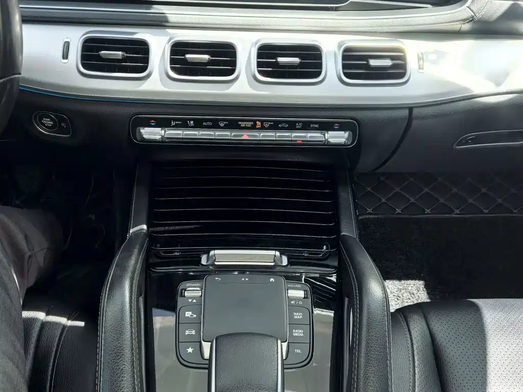 Mercedes-Benz GLE Coupe — миниатюра 11