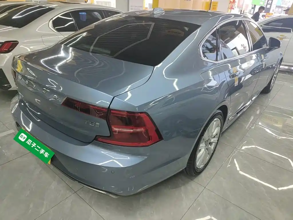 Volvo S90 — миниатюра 7