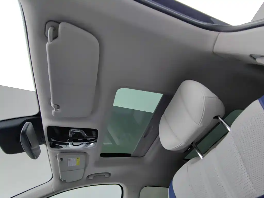 Roewe iMAX8 — миниатюра 14