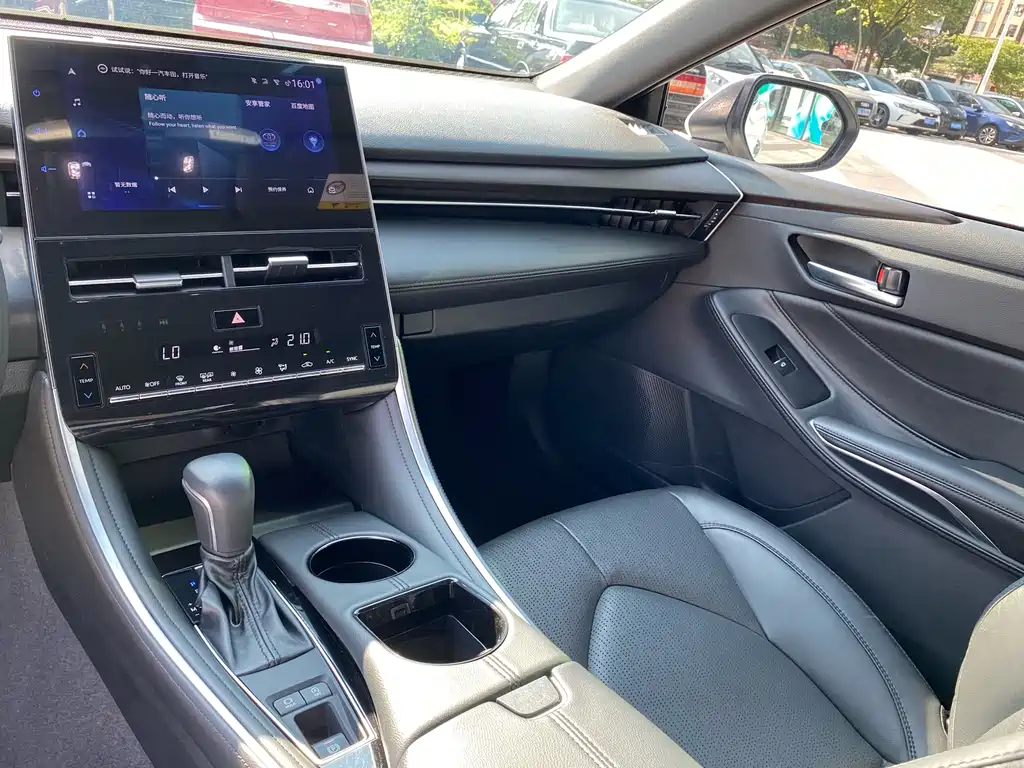 Toyota Avalon — миниатюра 13