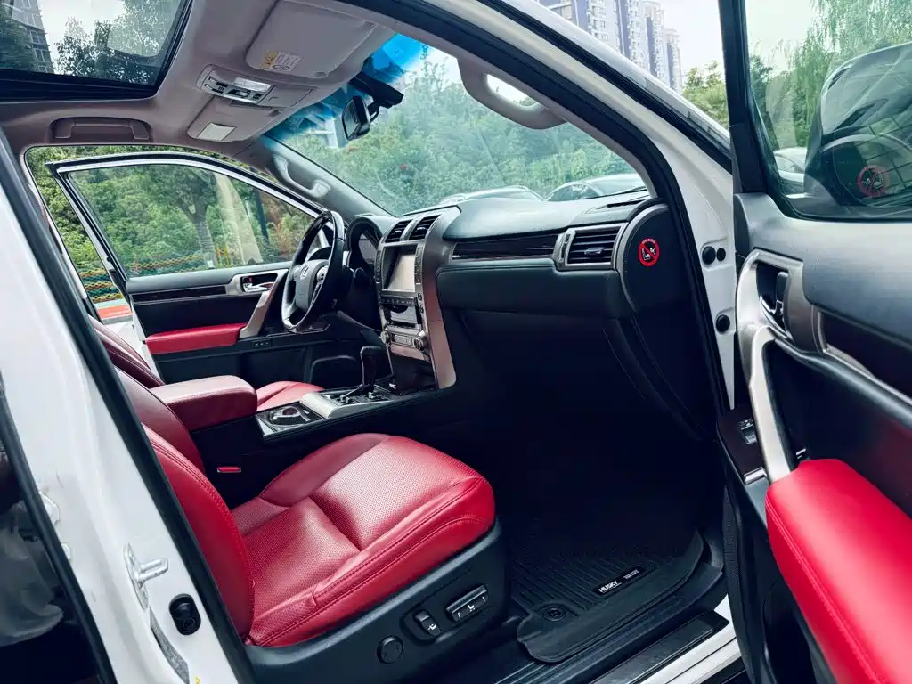 Lexus GX — миниатюра 11