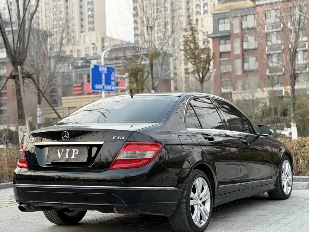 Mercedes-Benz C-Class — миниатюра 10