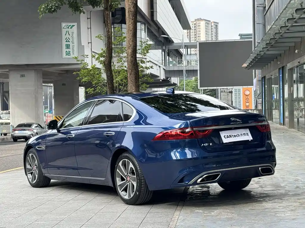 Jaguar XFL — фотографии объявления, Фото 13