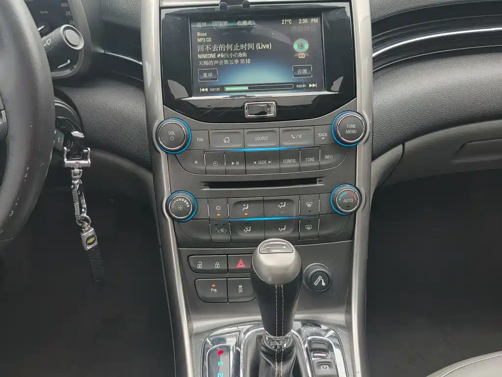 Chevrolet Malibu — миниатюра 12