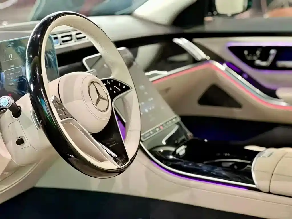 Mercedes-Benz S-Class — миниатюра 7
