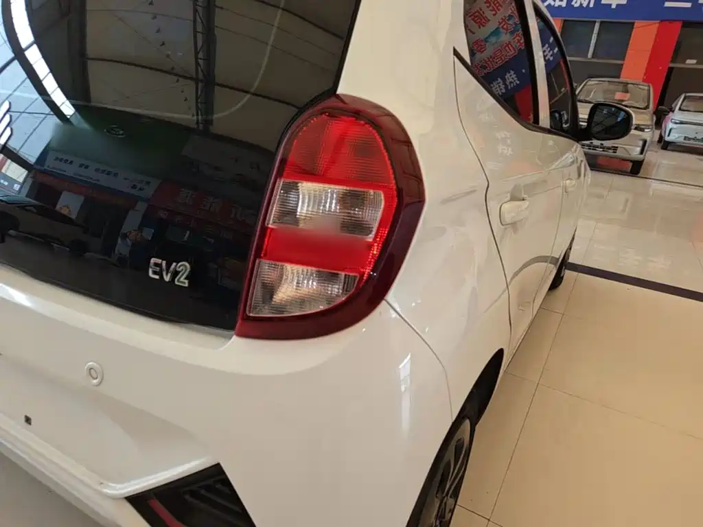 JMEV EV2 — миниатюра 8