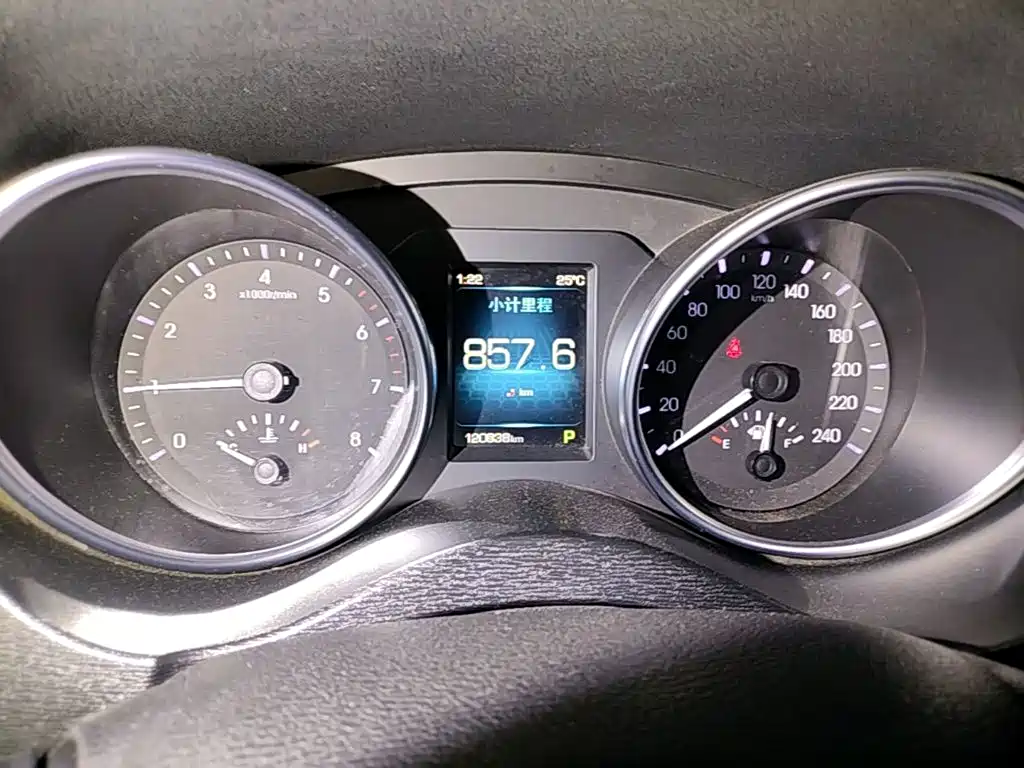 Haval H6 Coupe — миниатюра 16