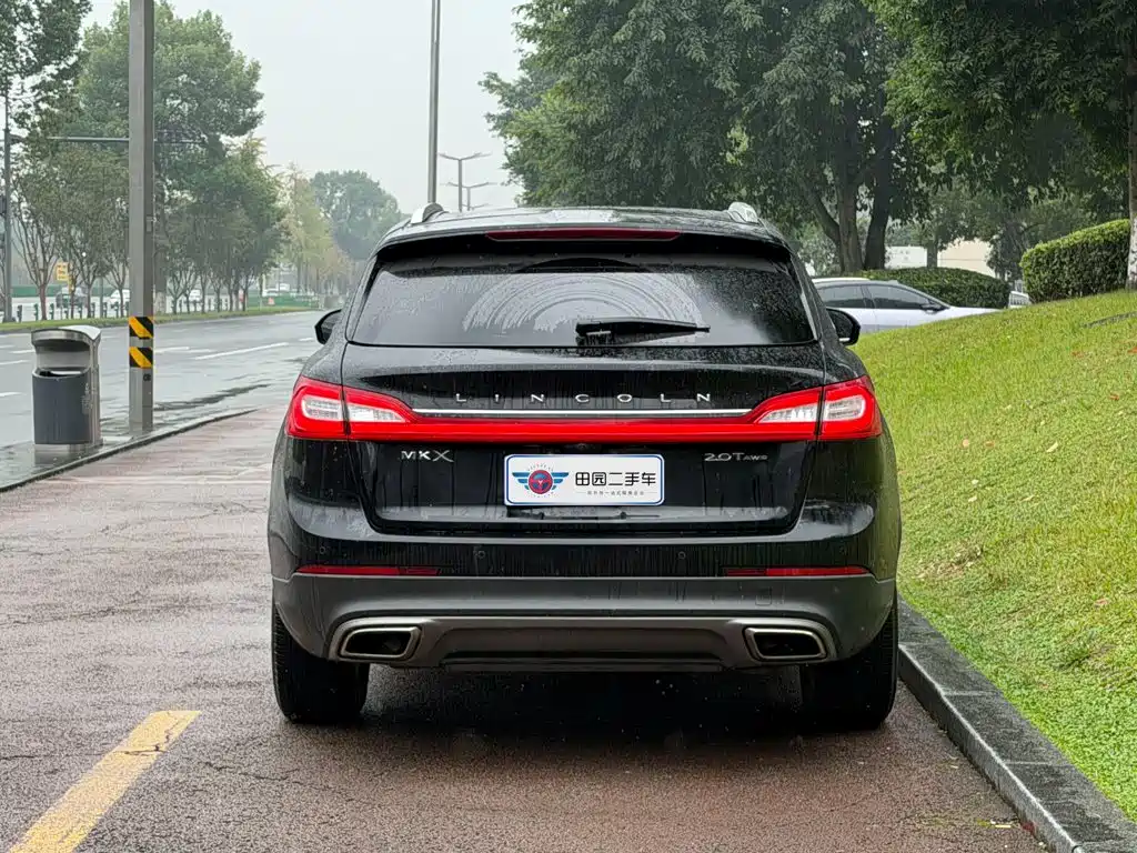Lincoln MKX — миниатюра 5
