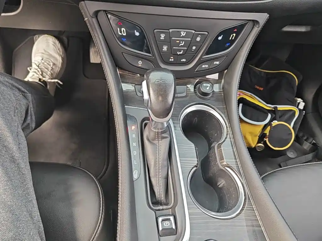 Buick Envision Plus — миниатюра 14