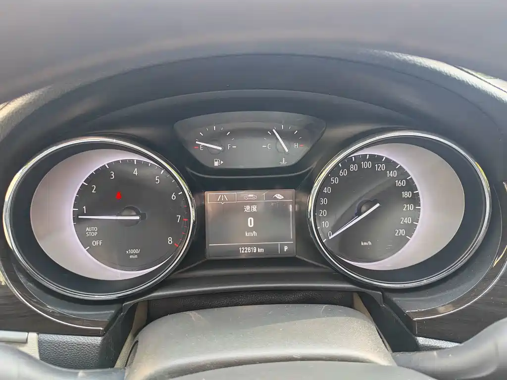 Buick Verano — миниатюра 13