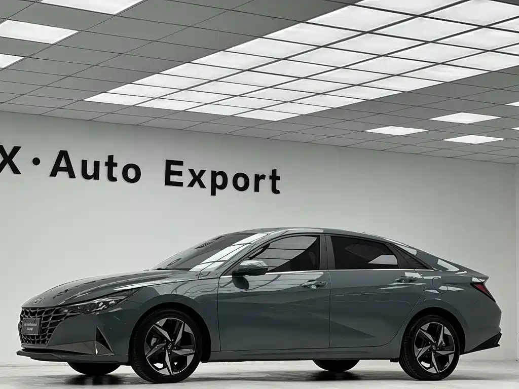 Hyundai Elantra — миниатюра 25