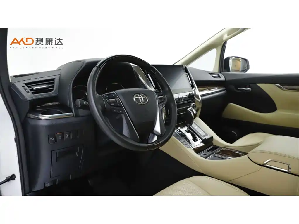Toyota Alphard — миниатюра 6