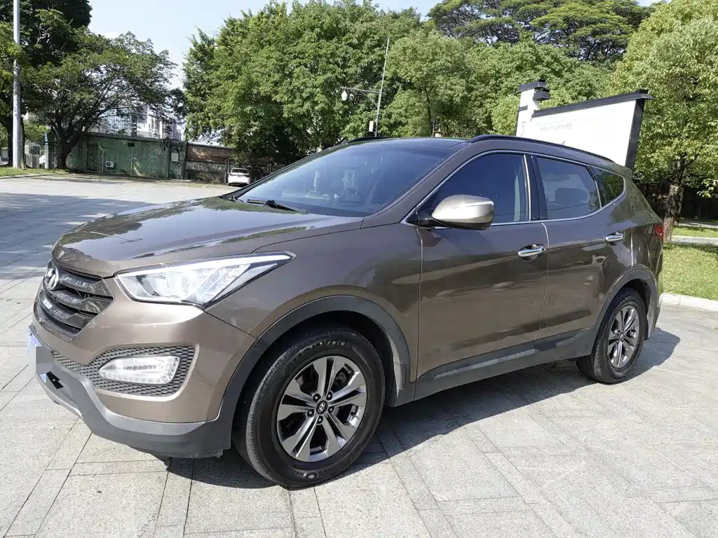 Купить Hyundai Santa Fe