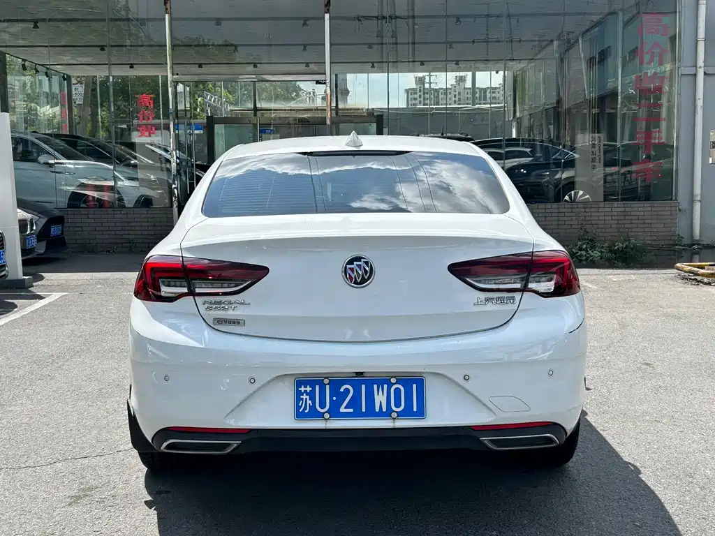Buick Regal — миниатюра 6