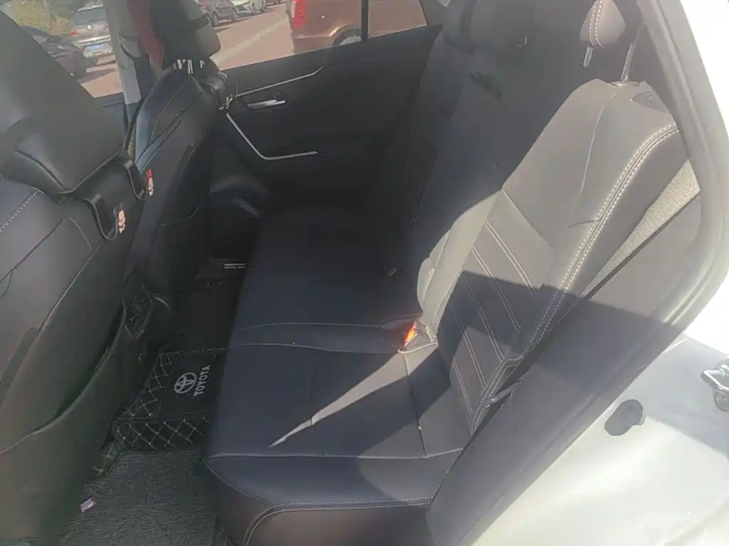 Toyota Wildlander — миниатюра 13