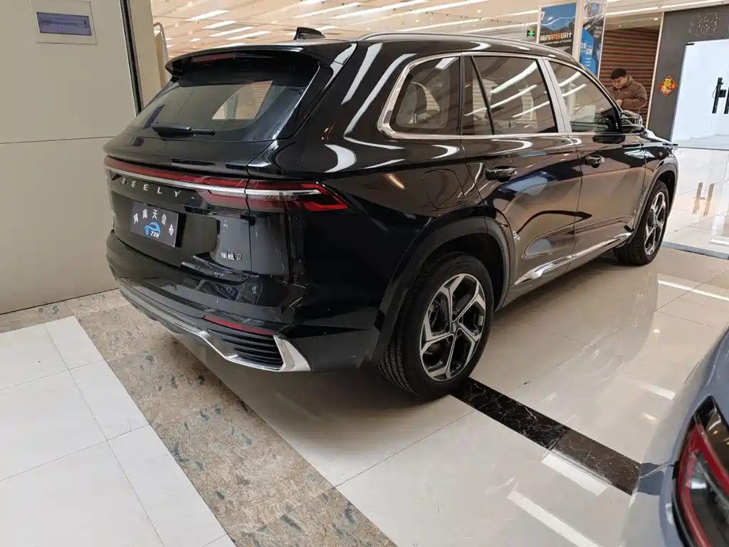 Geely Xingyue L — миниатюра 7