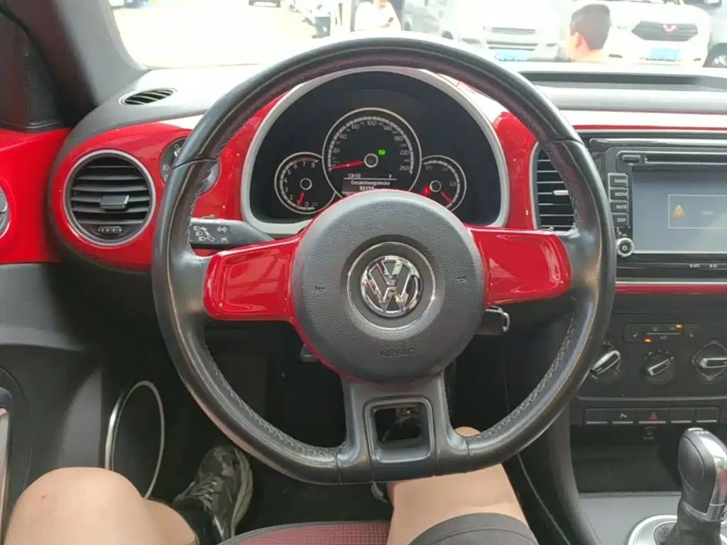 Volkswagen Beetle — миниатюра 7