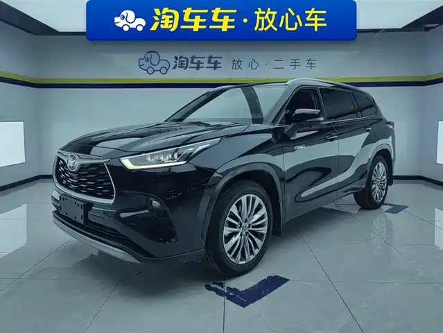 TOYOTA HIGHLANDER 2022