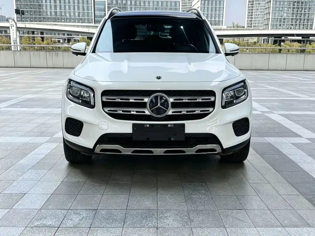 Mercedes-Benz GLB — миниатюра 2