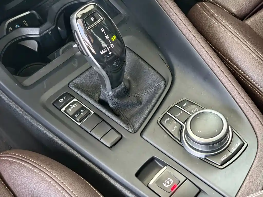 BMW X1 — миниатюра 10