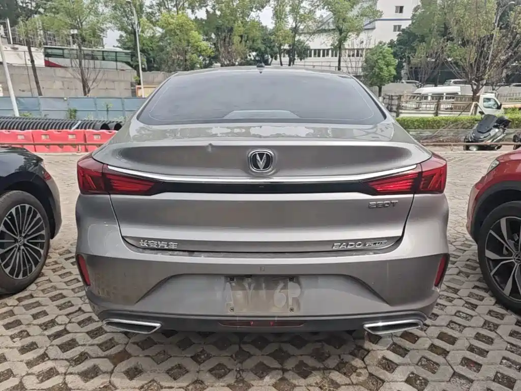 Changan Eado — миниатюра 6