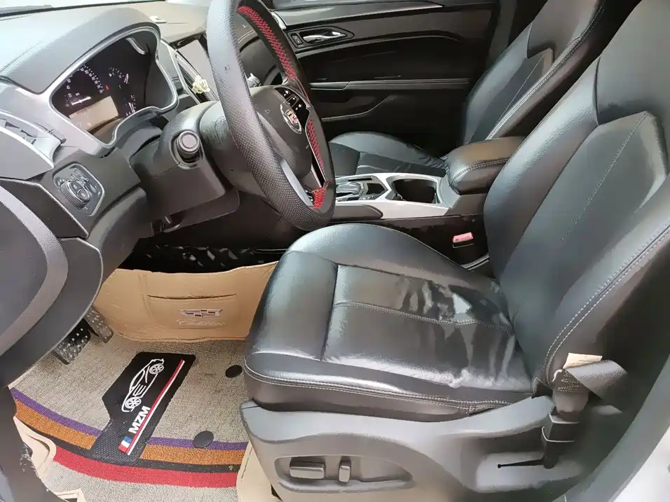 Cadillac SRX — миниатюра 10