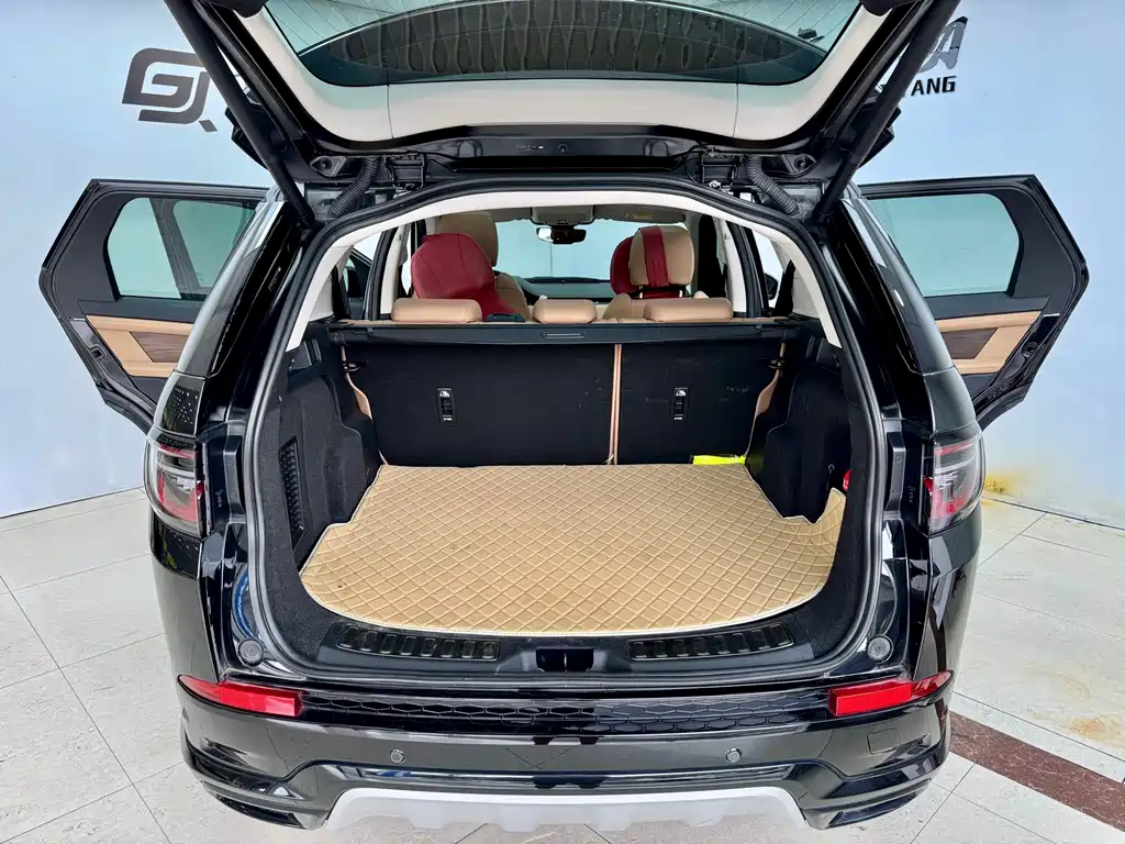 Land Rover Discovery Sport — миниатюра 23