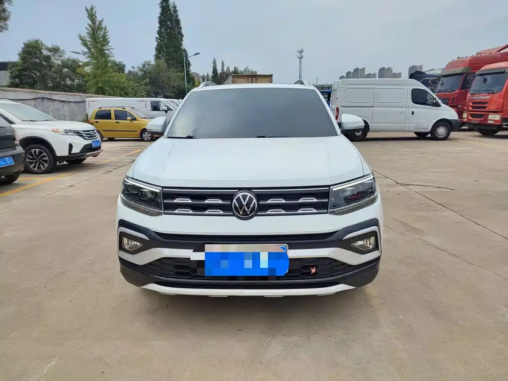 Volkswagen T-Cross — миниатюра 2