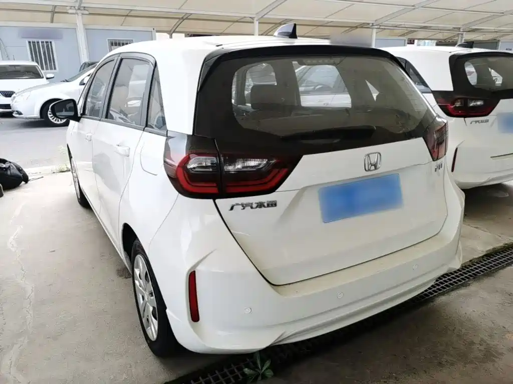 Honda Fit — миниатюра 5