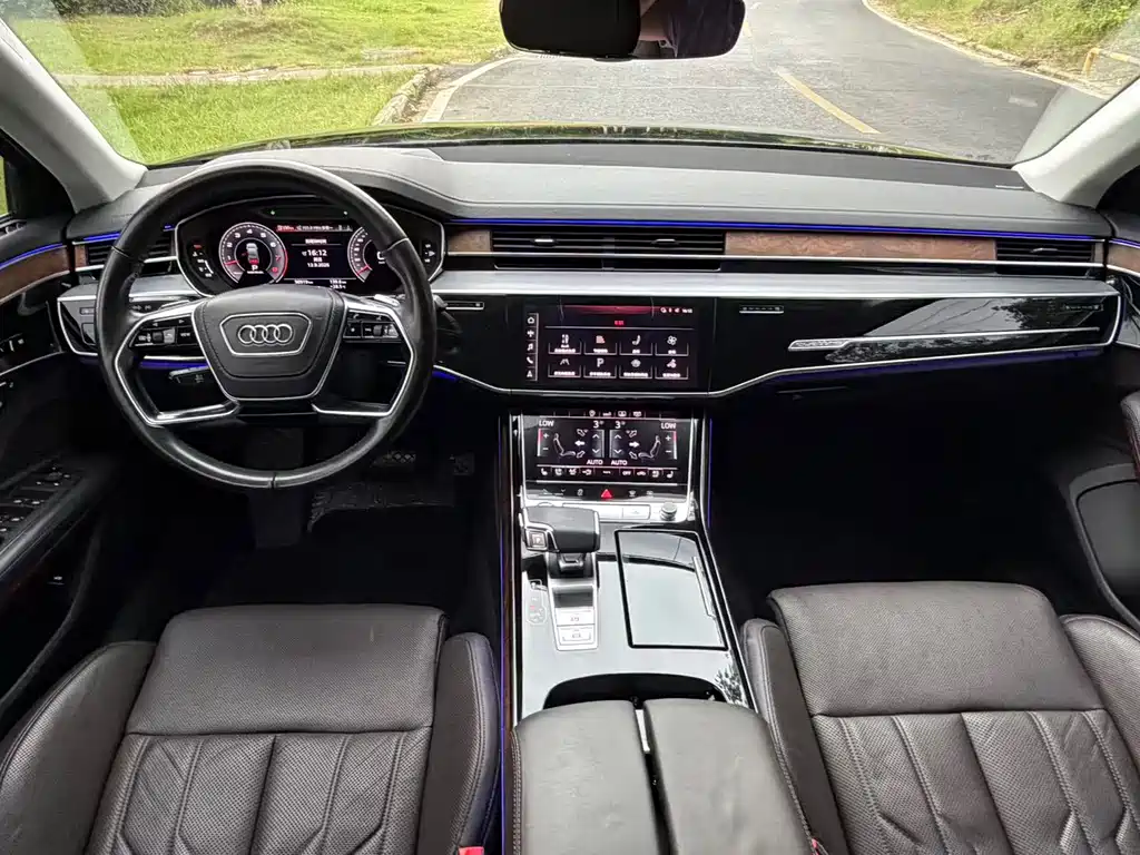 Audi A8 — миниатюра 14