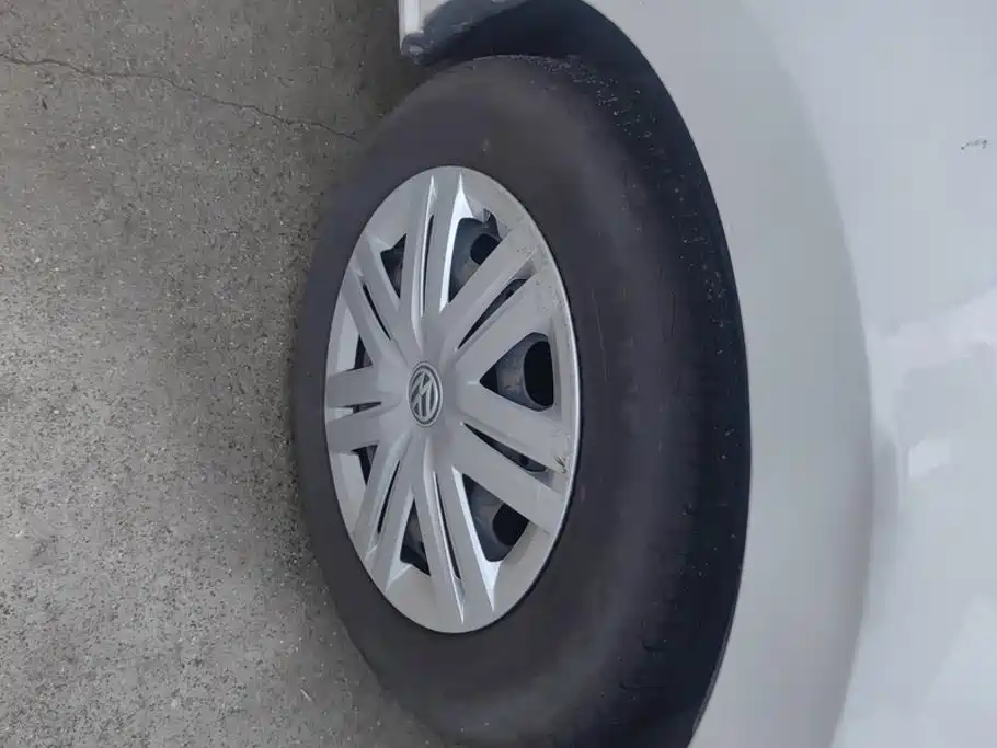 Volkswagen Polo — миниатюра 6