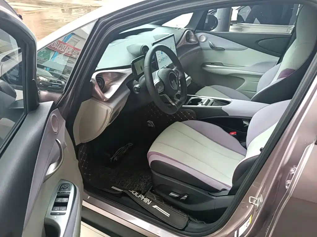 BYD Dolphin — миниатюра 16