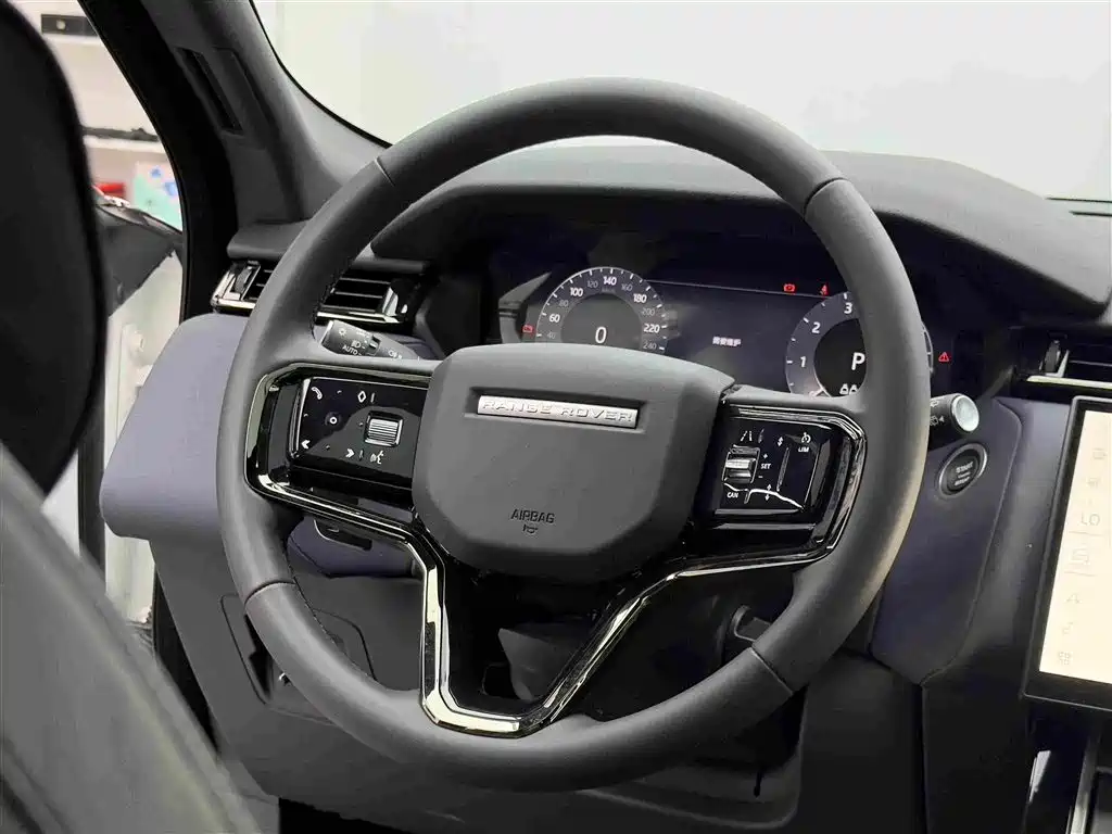 Land Rover Velar — миниатюра 13
