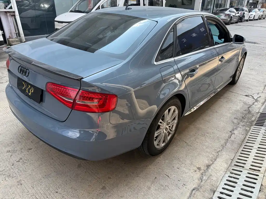 Audi A4L — миниатюра 3