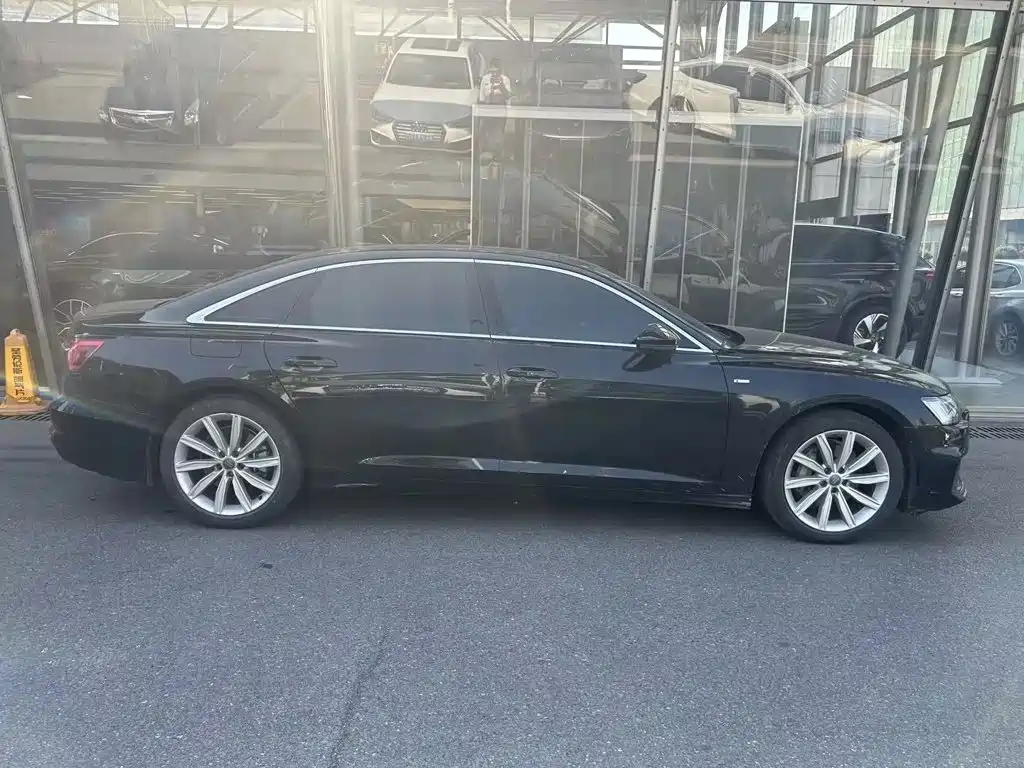 Audi A6L — миниатюра 2