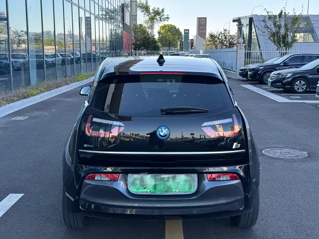 BMW i3 (Import) — миниатюра 5