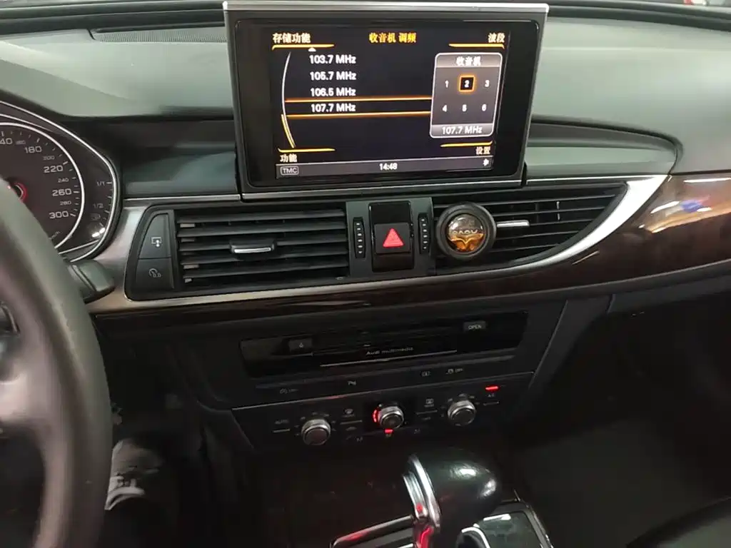 Audi A6L — миниатюра 13