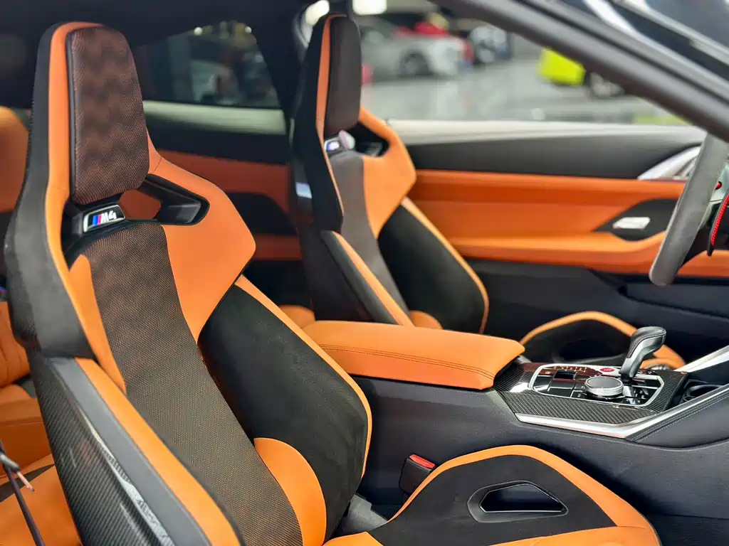 BMW M4 — миниатюра 12