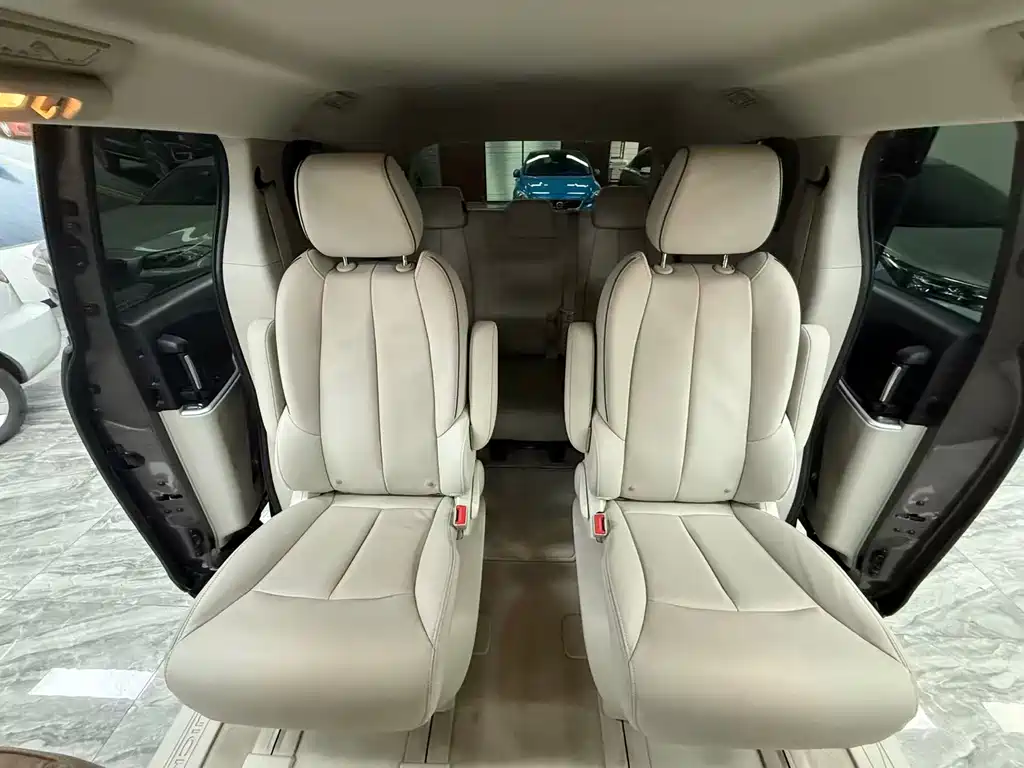 Buick GL8 2020 652T Luxury